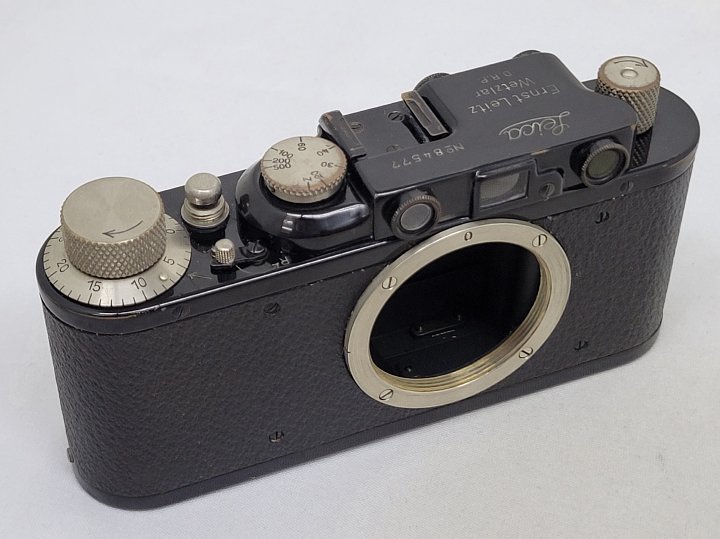 Leica DII