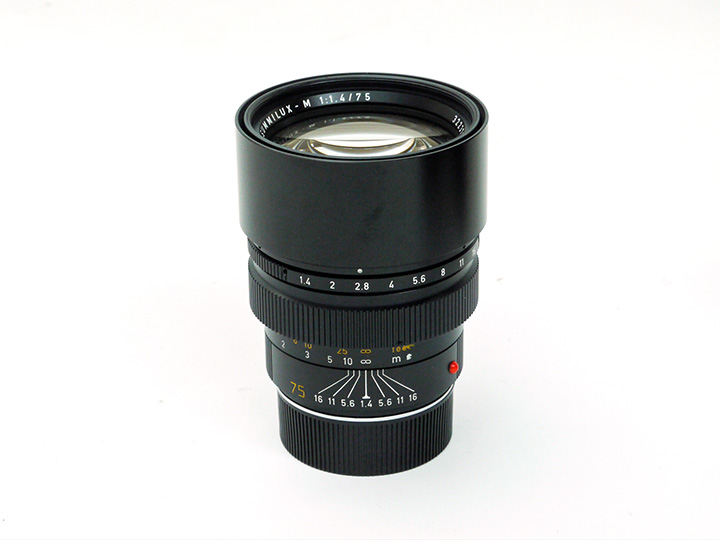 Leica ズミルックスM75mm/f1.4